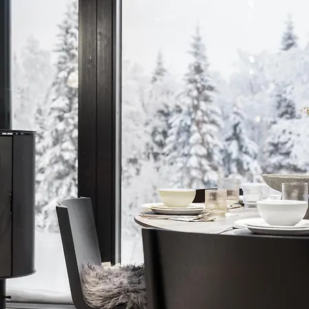 North Nova 18c By Hilla *